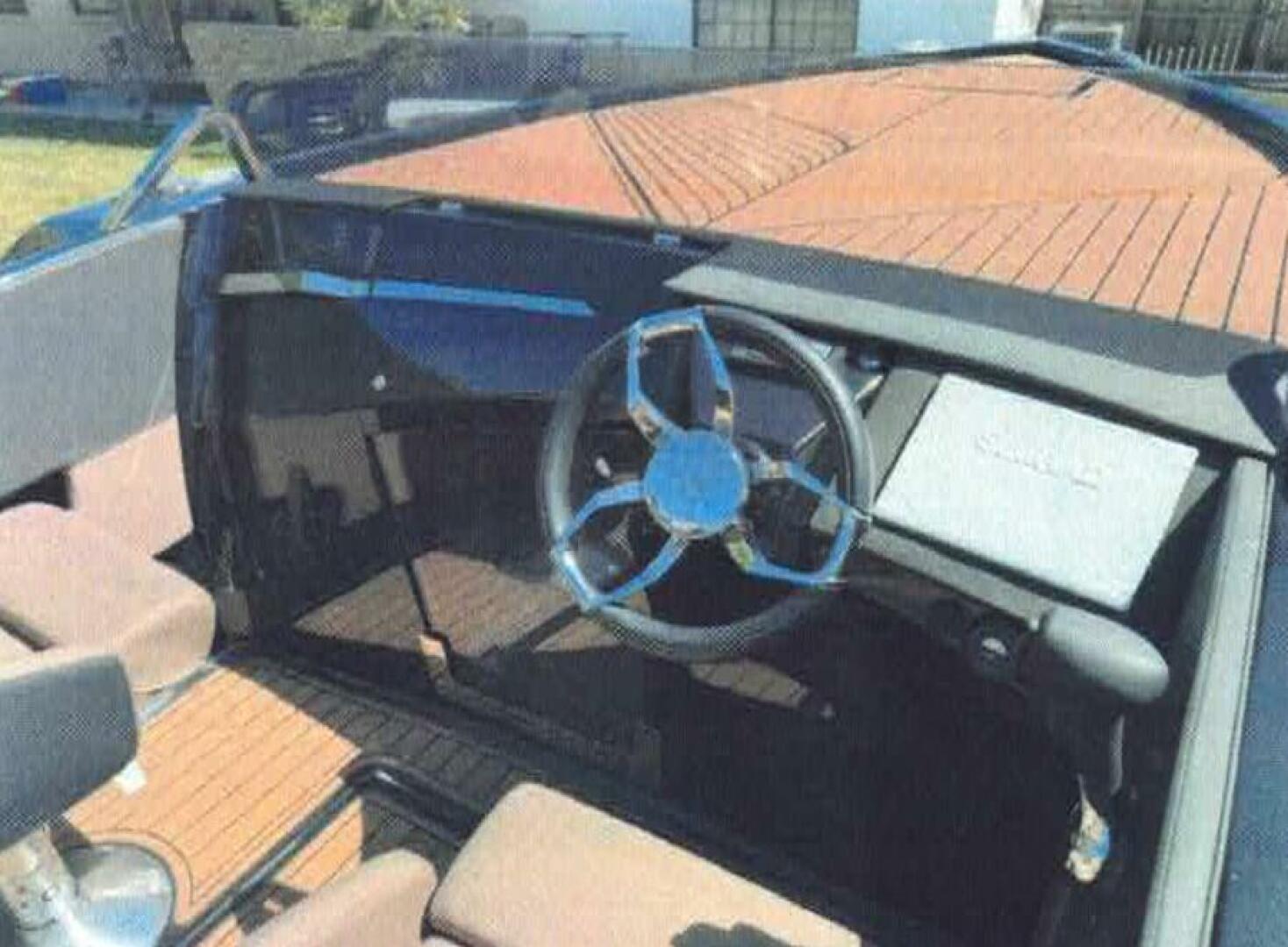 2024 D-Boat 22 Diamond Series - Image 8