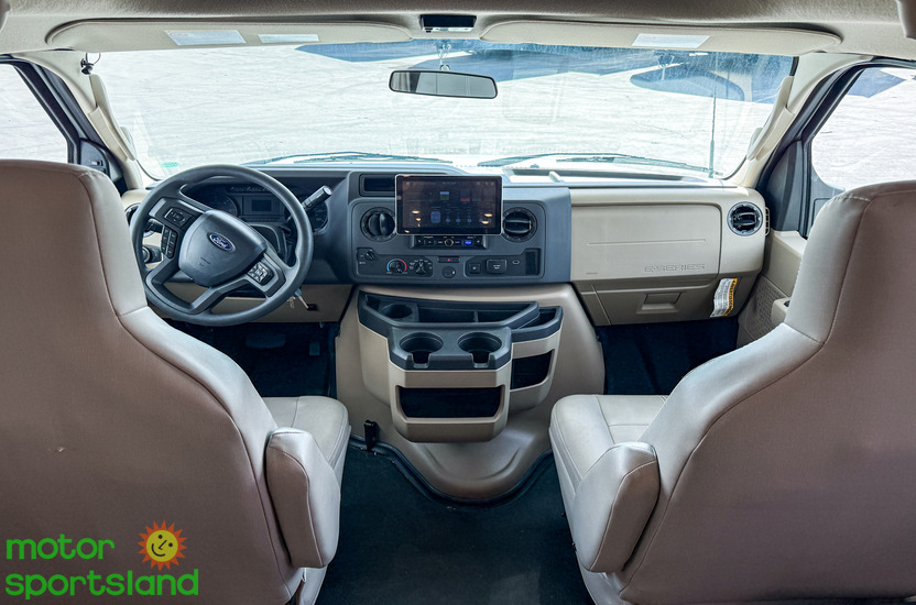2025 Thor Motor Coach Chateau 27P - Image 73
