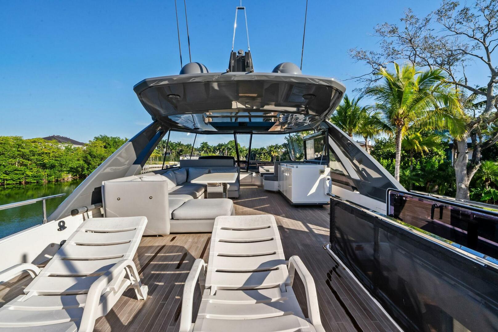 2019 Ferretti Yachts Ferretti Yachts Ferretti 780 Base - Image 16