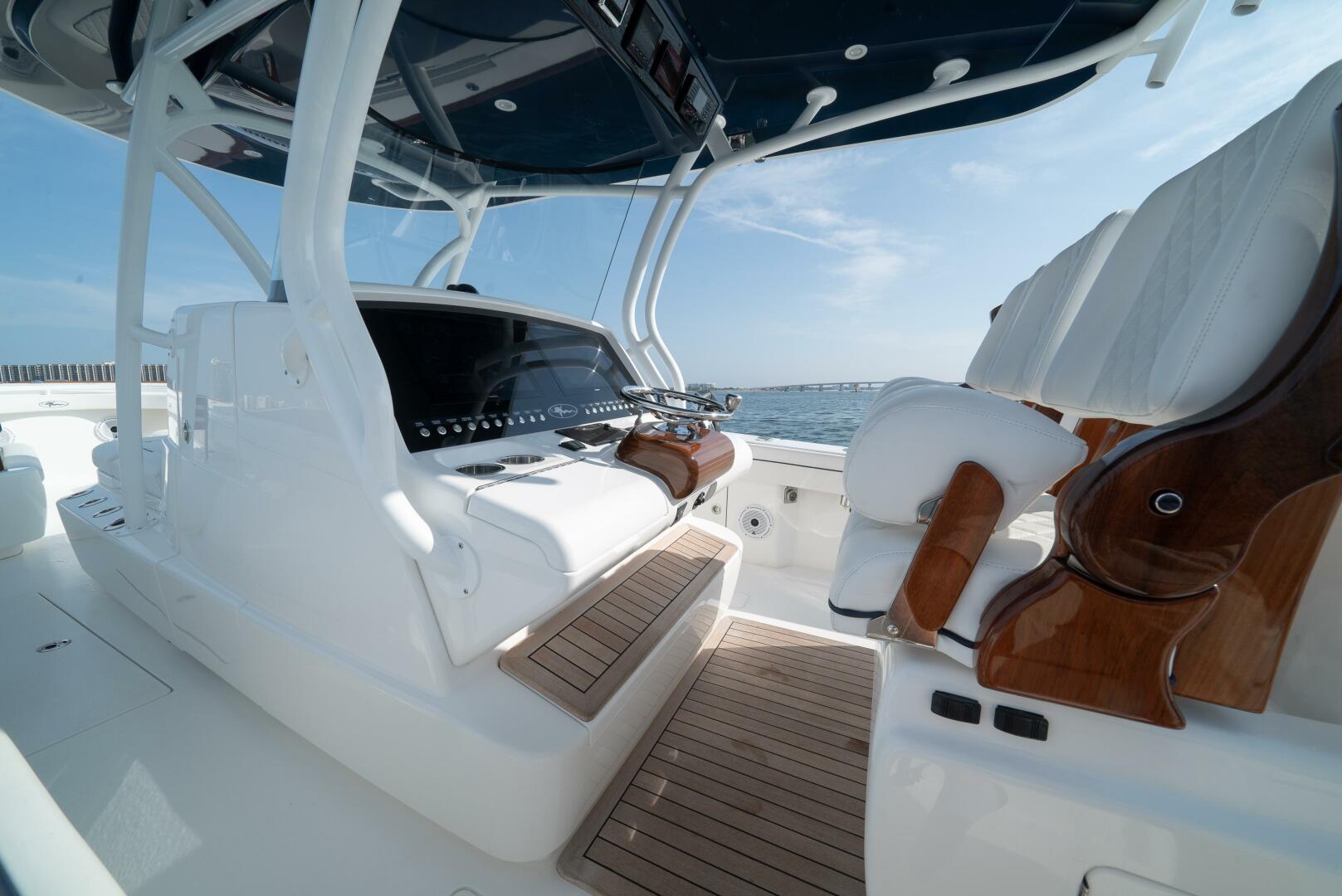 2022 Valhalla Boatworks V-37 - Image 7