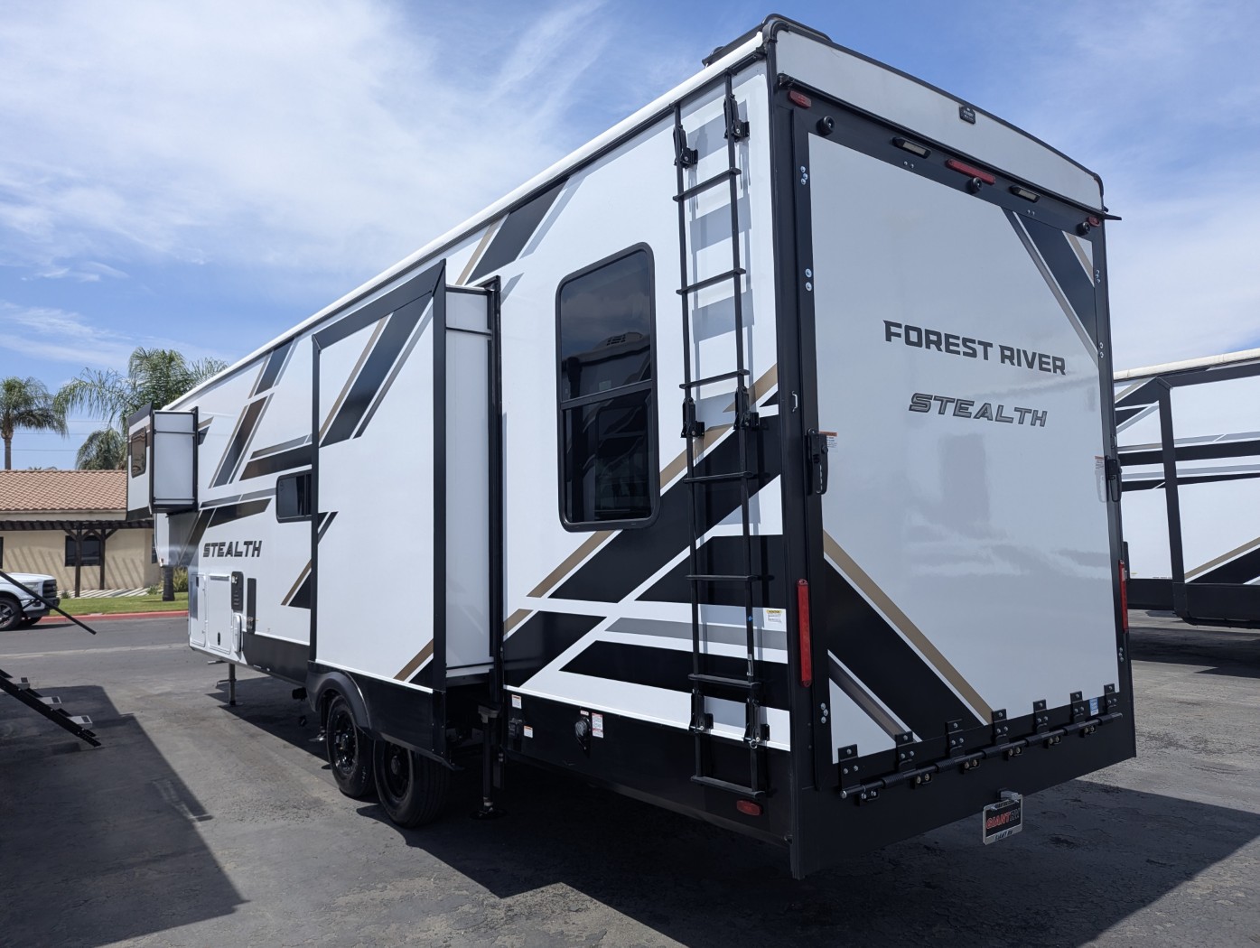 2027 Forest River Stealth 3300 - Image 10