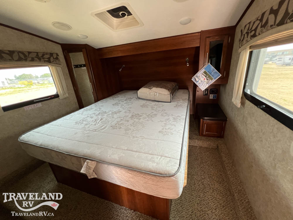 2017 Jayco Eagle HT 26.5BHS - Image 26