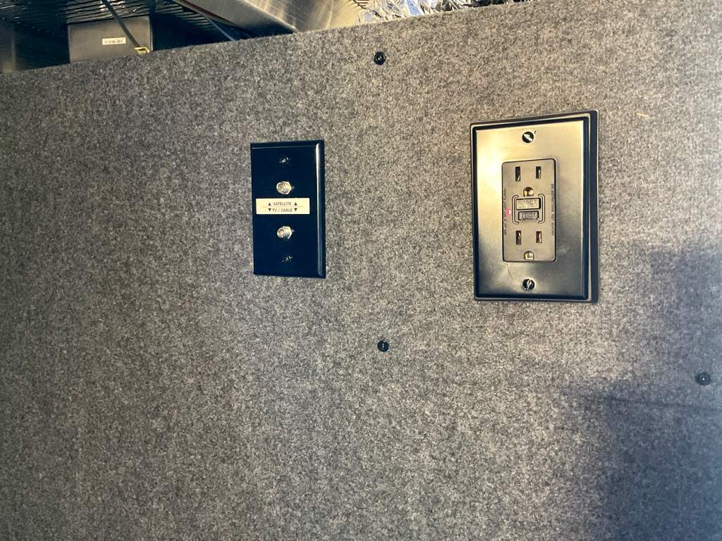 2026 JAYCO PINNACLE 38 FBRK - Image 33