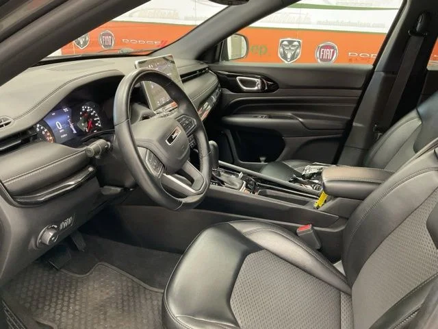 2022 Jeep Compass Utility 4D Altitude 4WD - Image 11