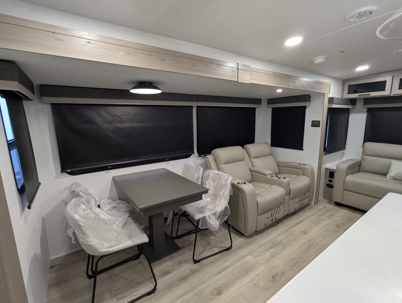 2026 Forest River Rockwood Ultra Lite 2906RL - Image 16