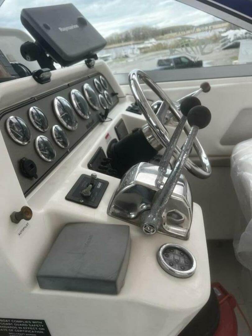 2000 Wellcraft Coastal - Image 12