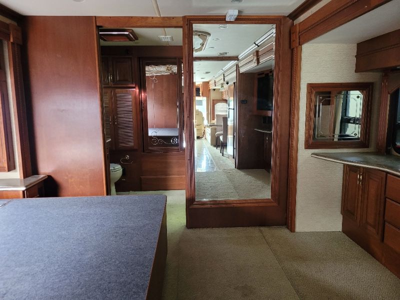 2008 Fleetwood American Eagle 42F - Image 14