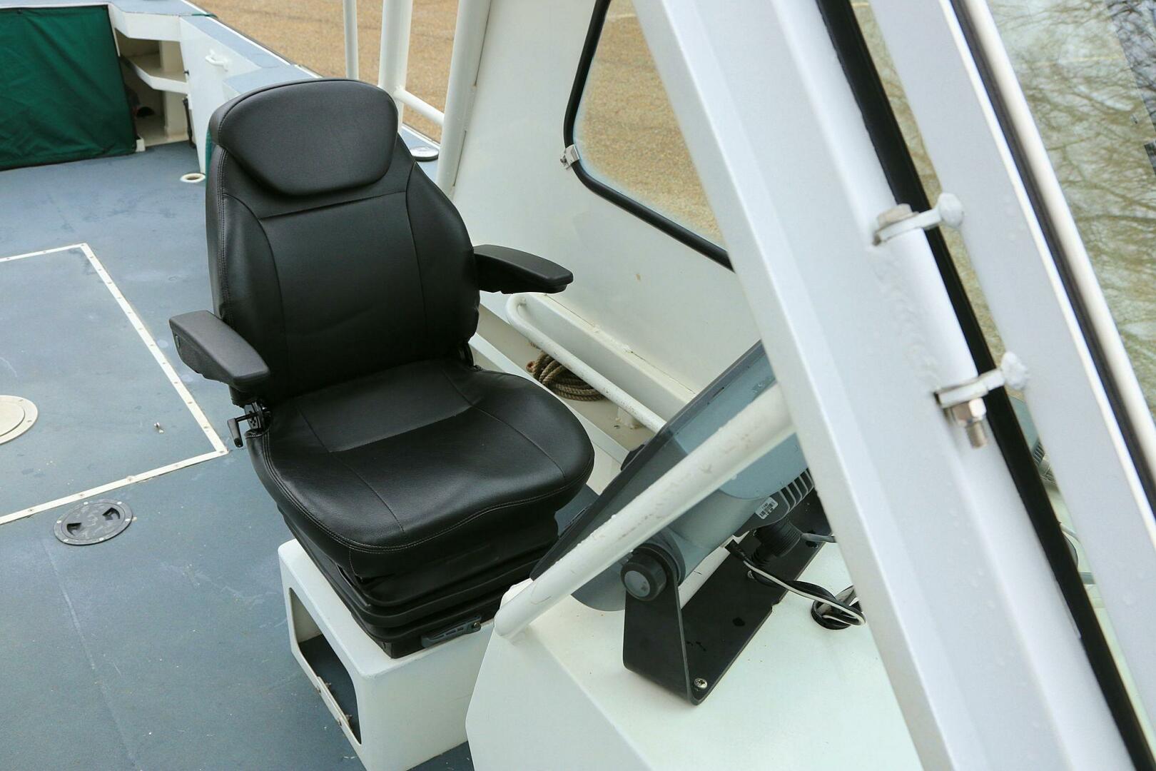 2002 SeaArk DXS 1652 SLD - Image 85
