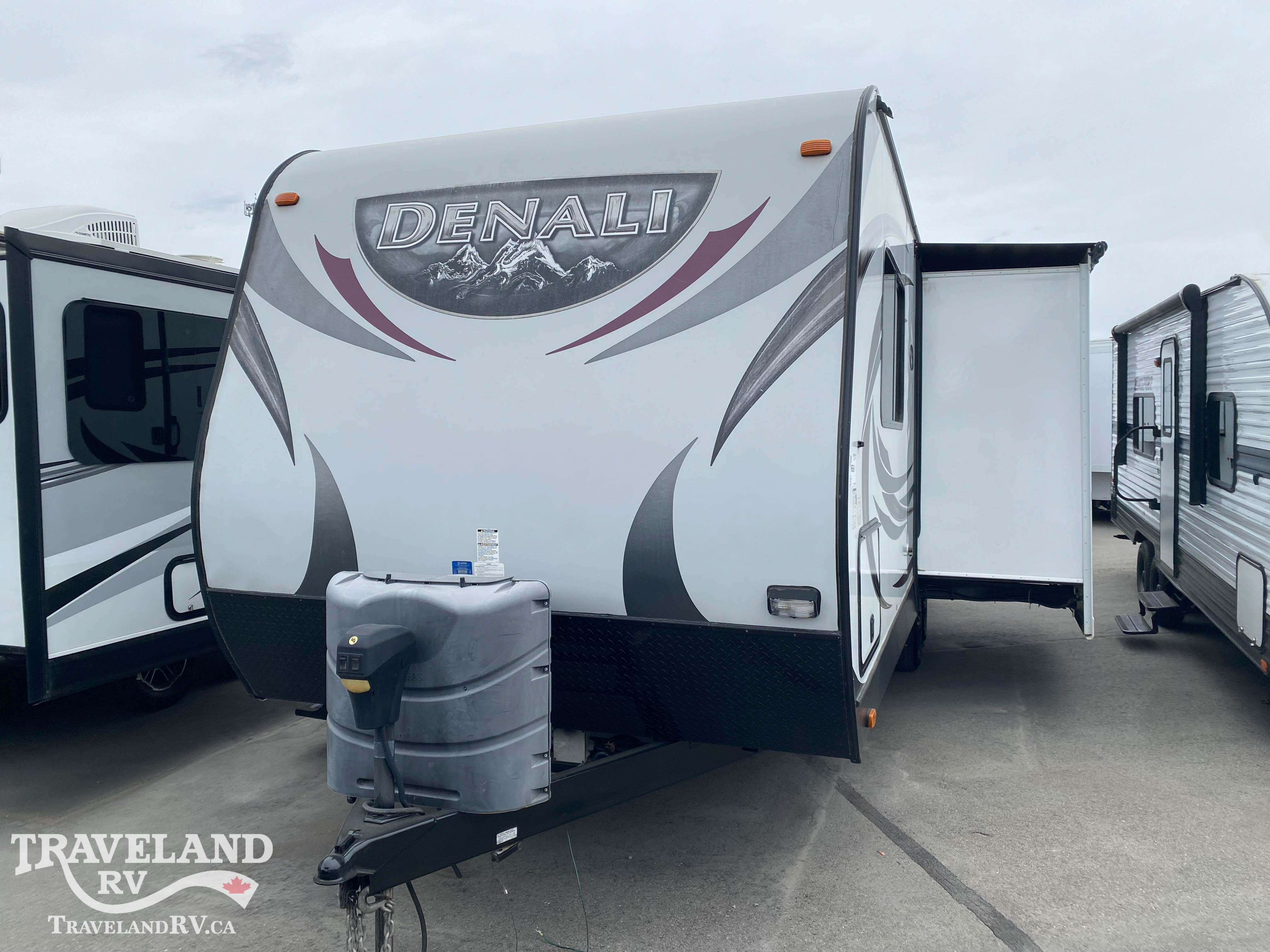 2014 Dutchmen Denali 2461RK Trail Edition - Image 2