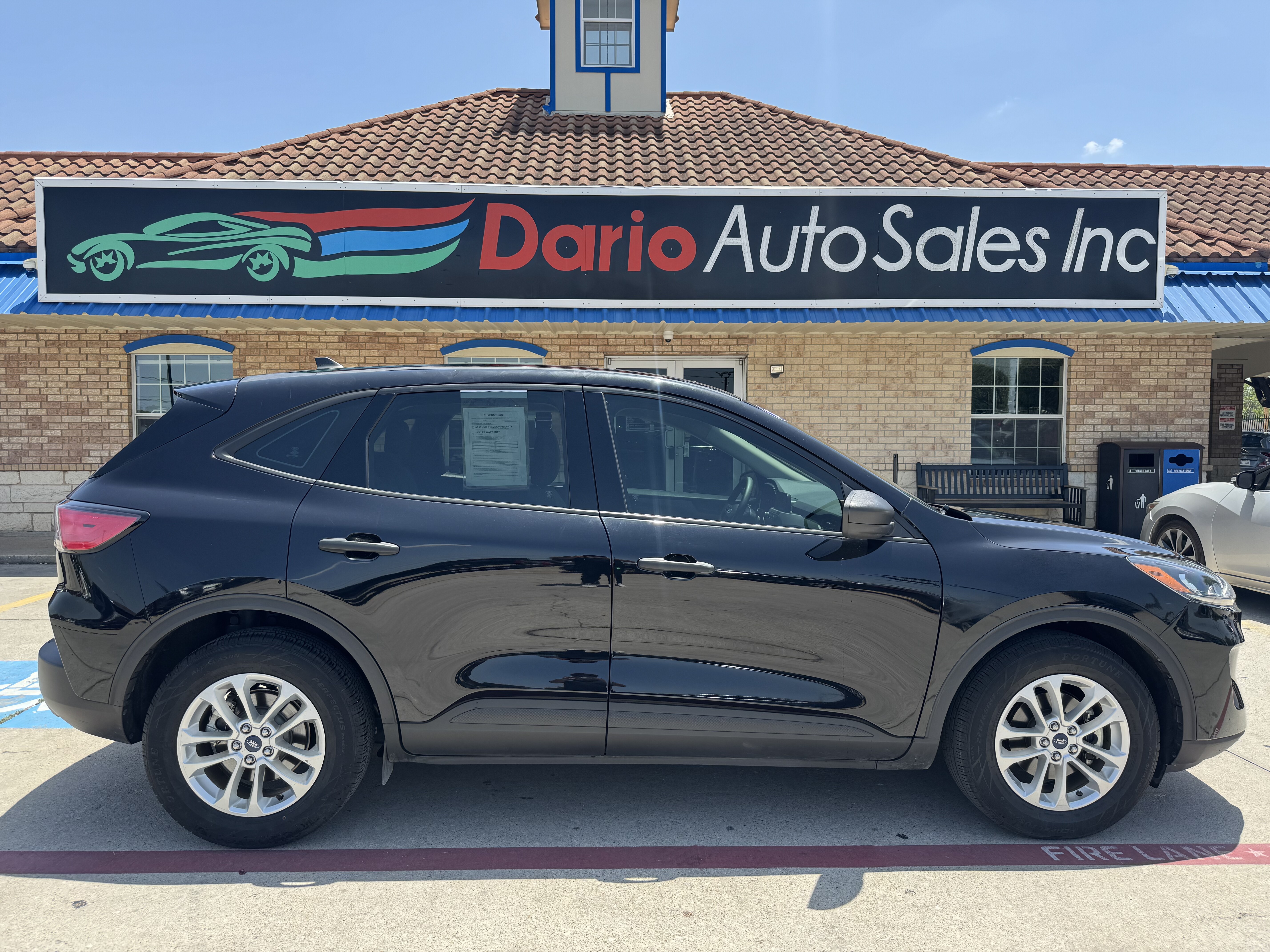 2020 Ford Escape Utility 4D S 2WD - Image 2