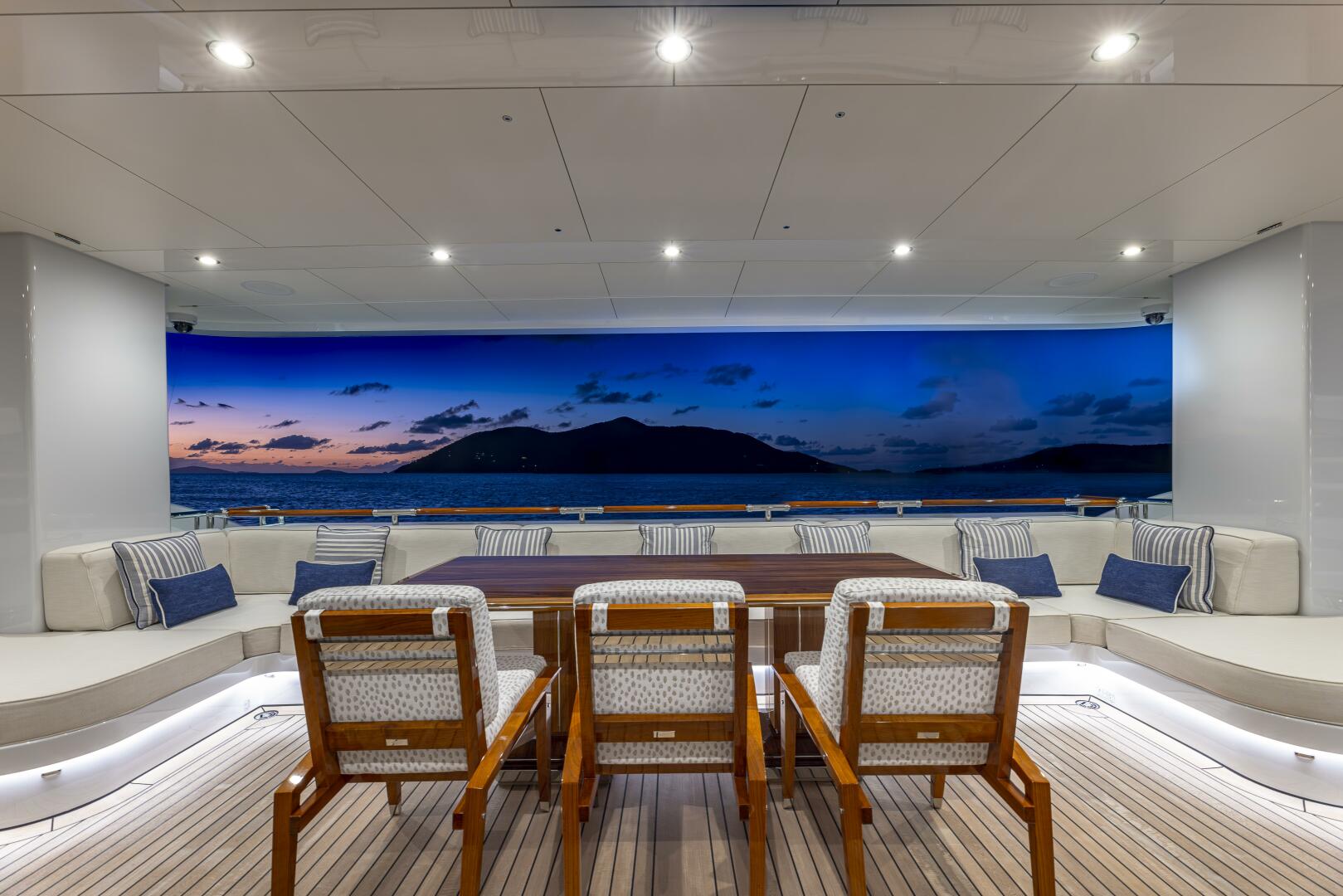 2014 Feadship 60 Meter Motor Yacht - Image 10