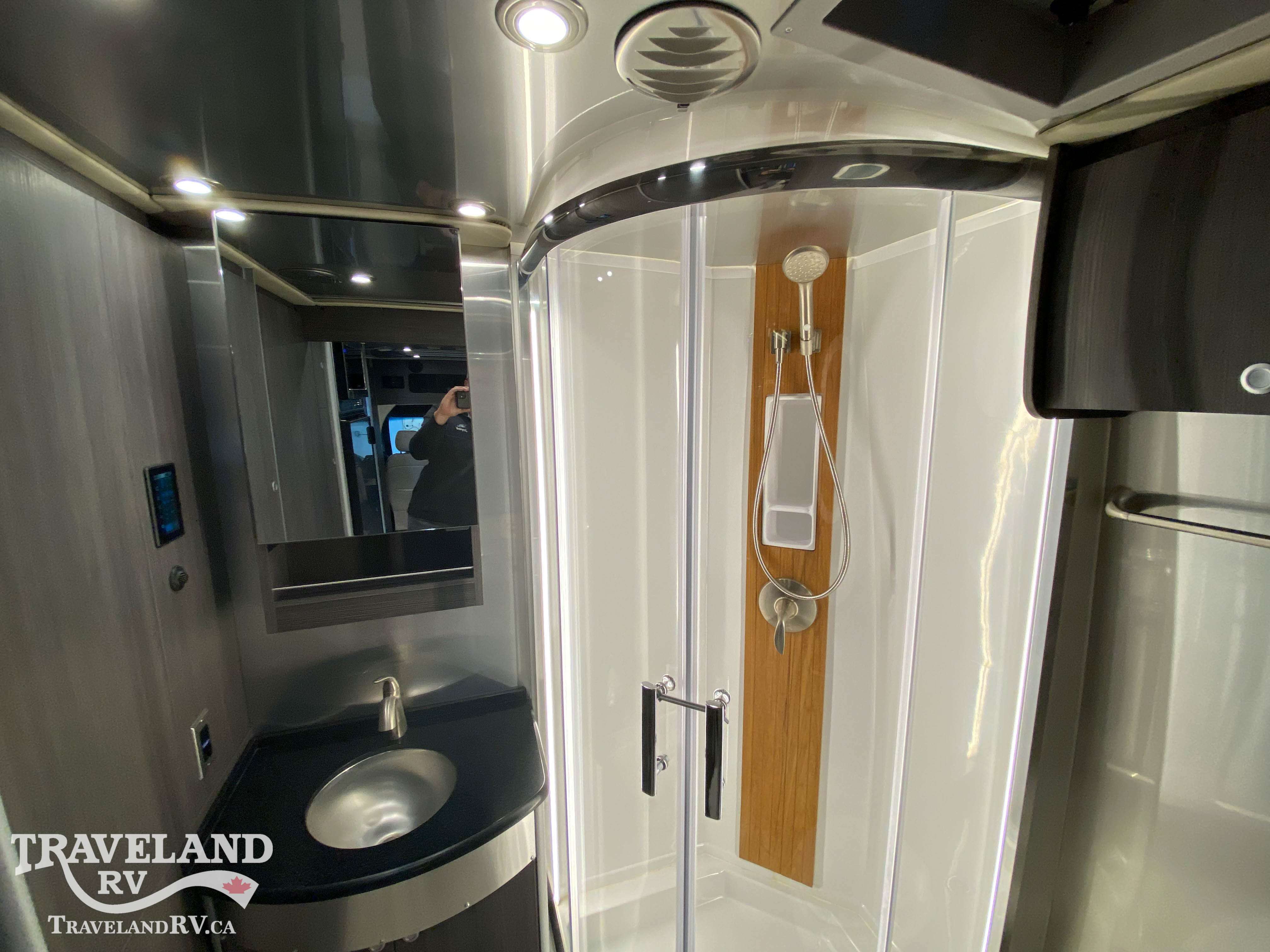 2023 AIRSTREAM ATLAS MURPHY SUITE E1 - Image 18