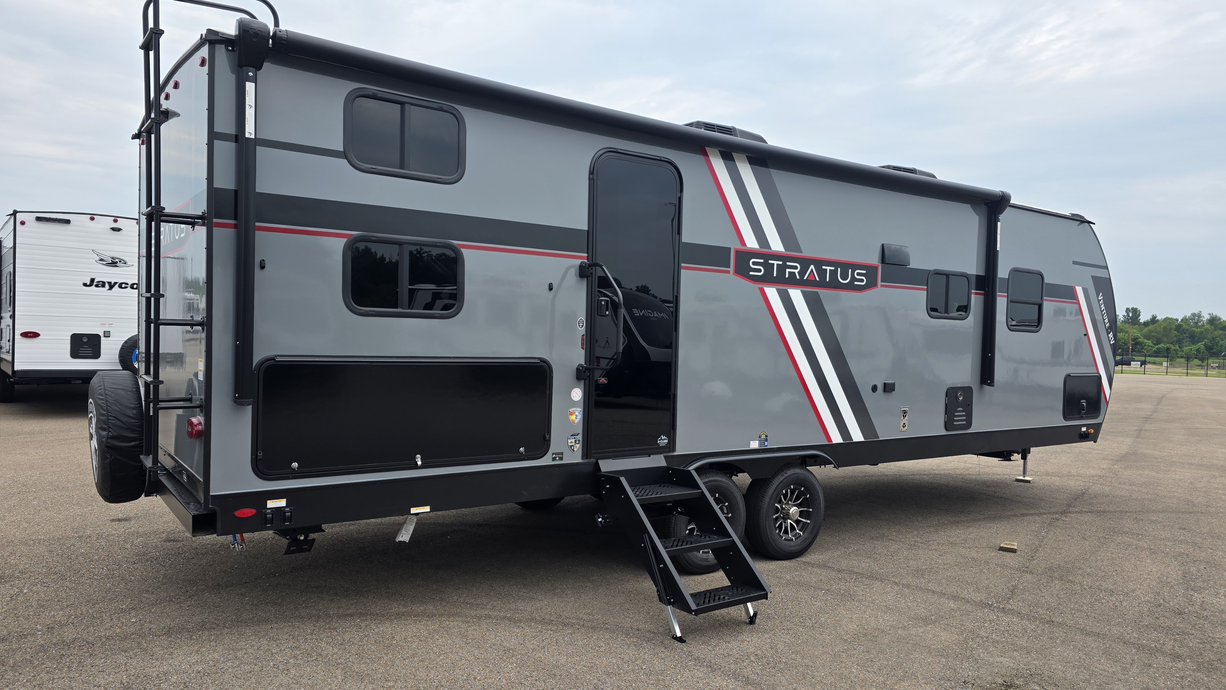 2027 VENTURE RV STRATUS 281VBH - Image 4