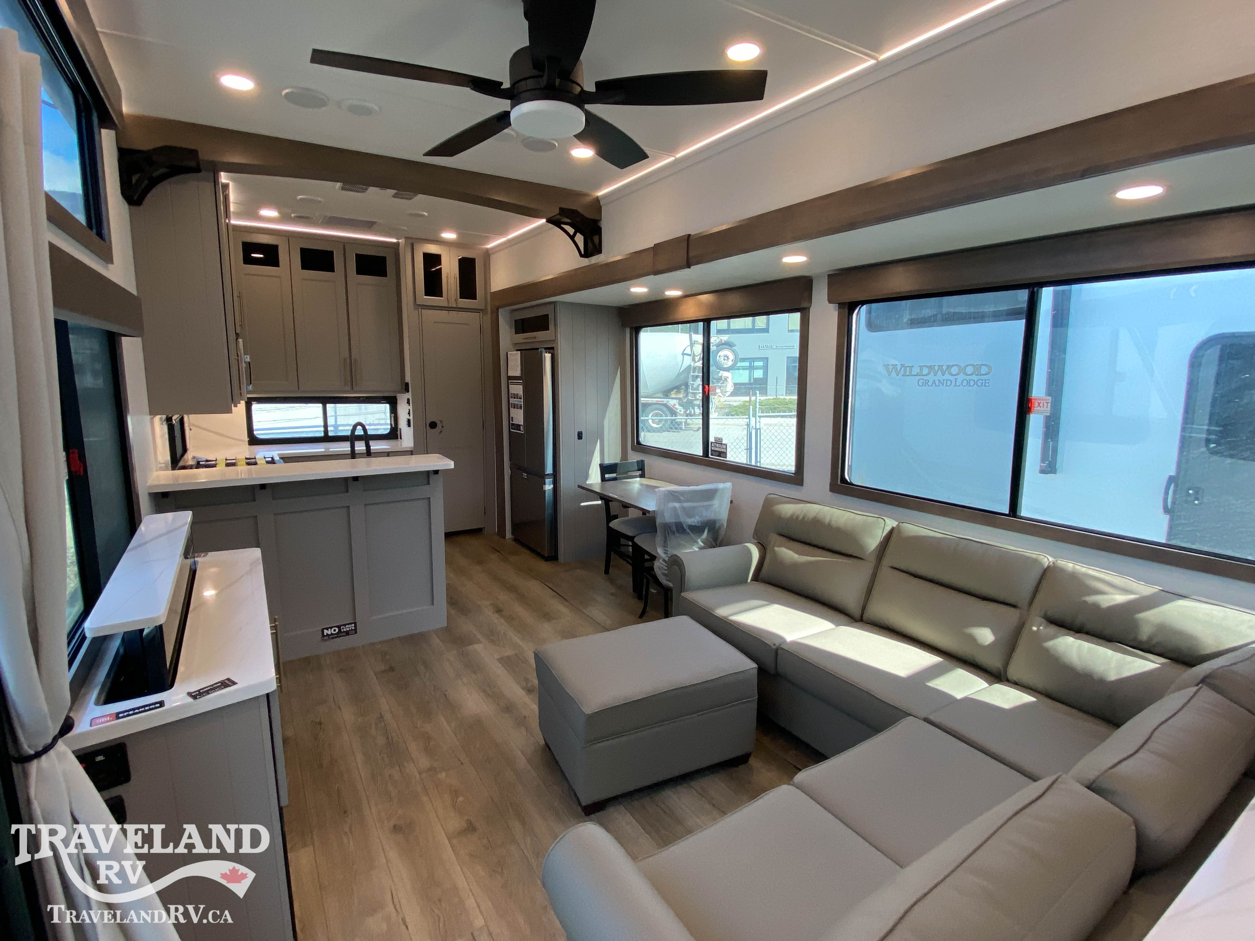 2026 Alliance RV Benchmark 44RKL - Image 6