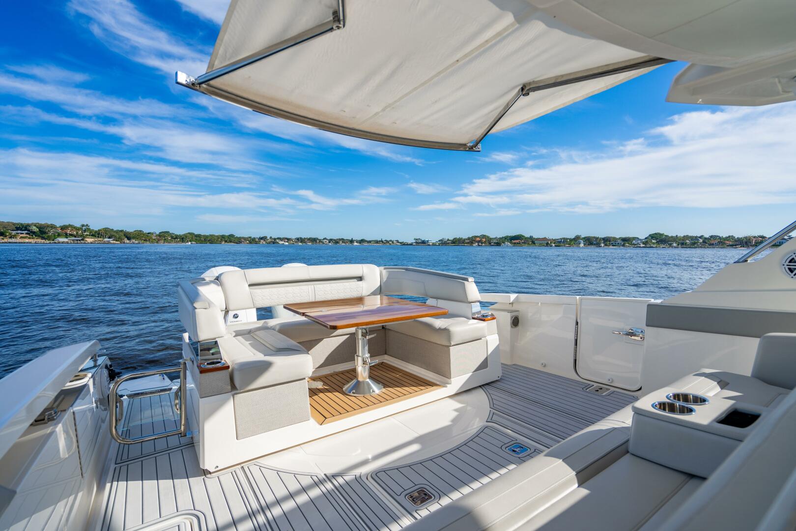 2022 Tiara Yachts 43 LS - Image 47