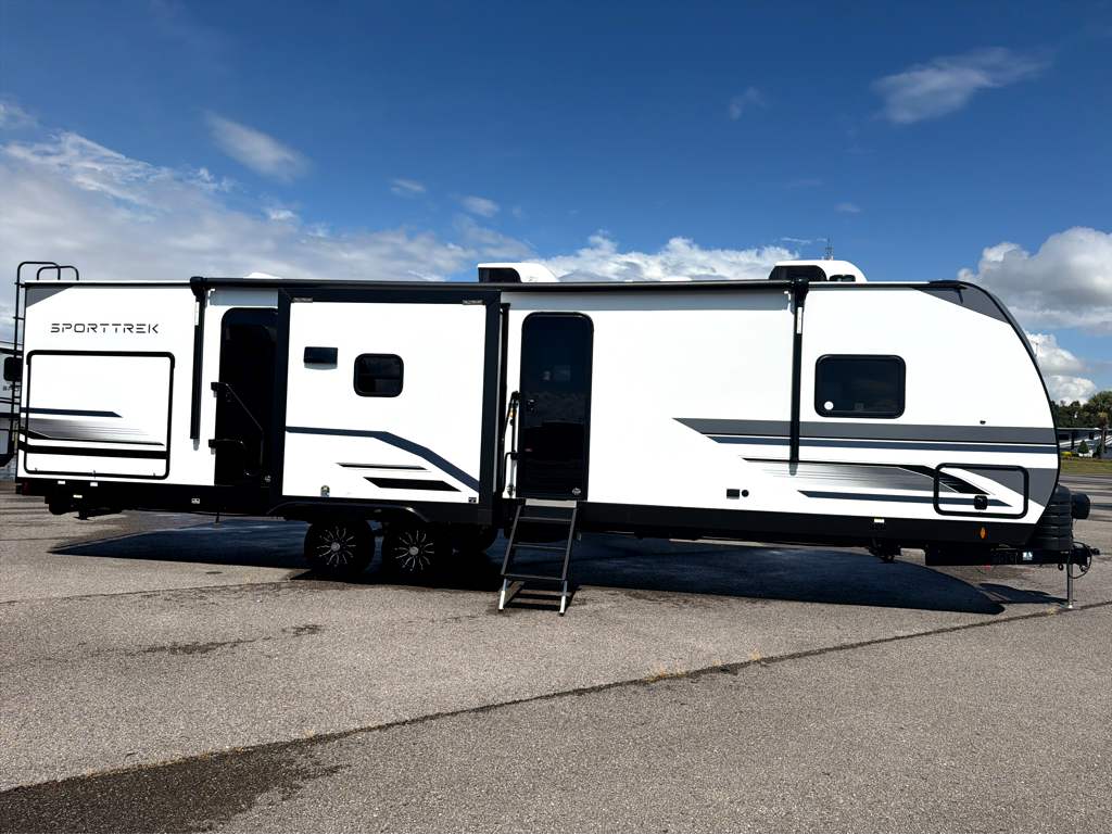 2027 VENTURE RV SPORTTREK 333VIK - Image 2