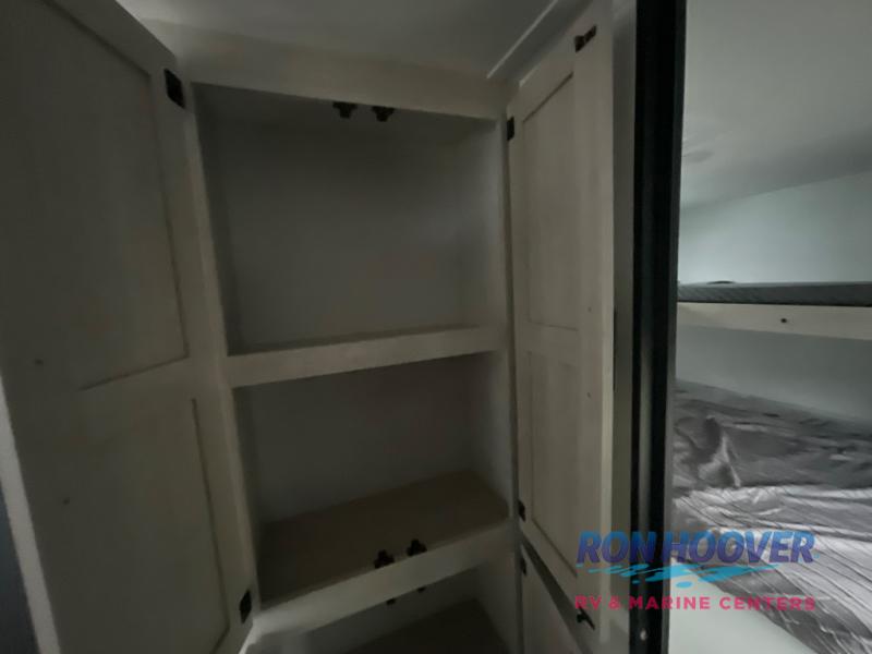 2026 PALOMINO PUMA 303BHCE - Image 17