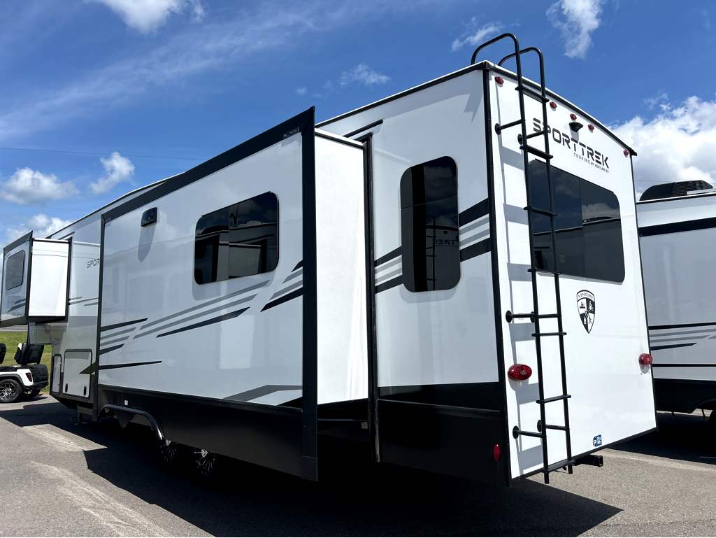 2026 VENTURE RV SPORTTREK 353VIK - Image 3