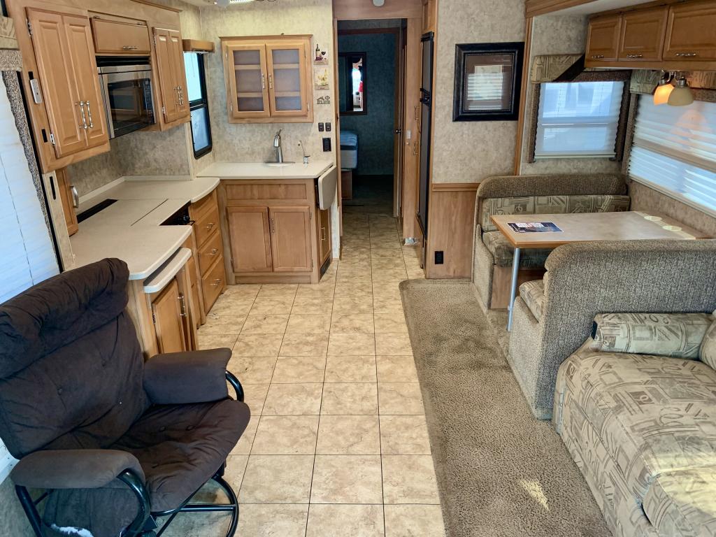 2007 WINNEBAGO VOYAGE 35A FORD - Image 14