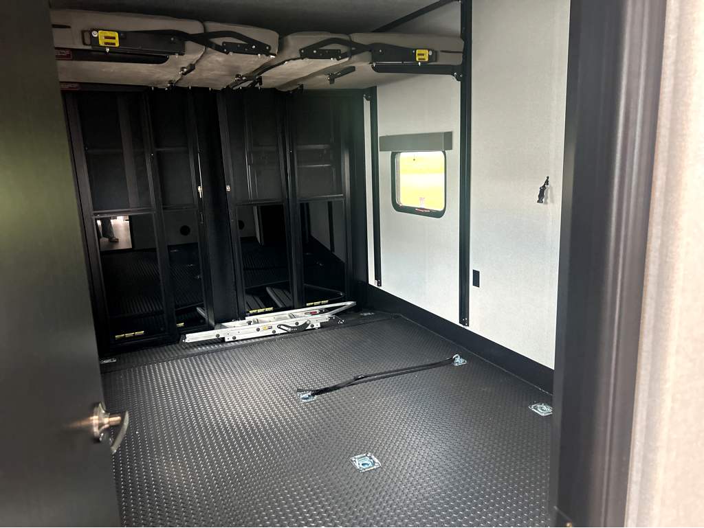 2026 JAYCO SEISMIC 395 - Image 12