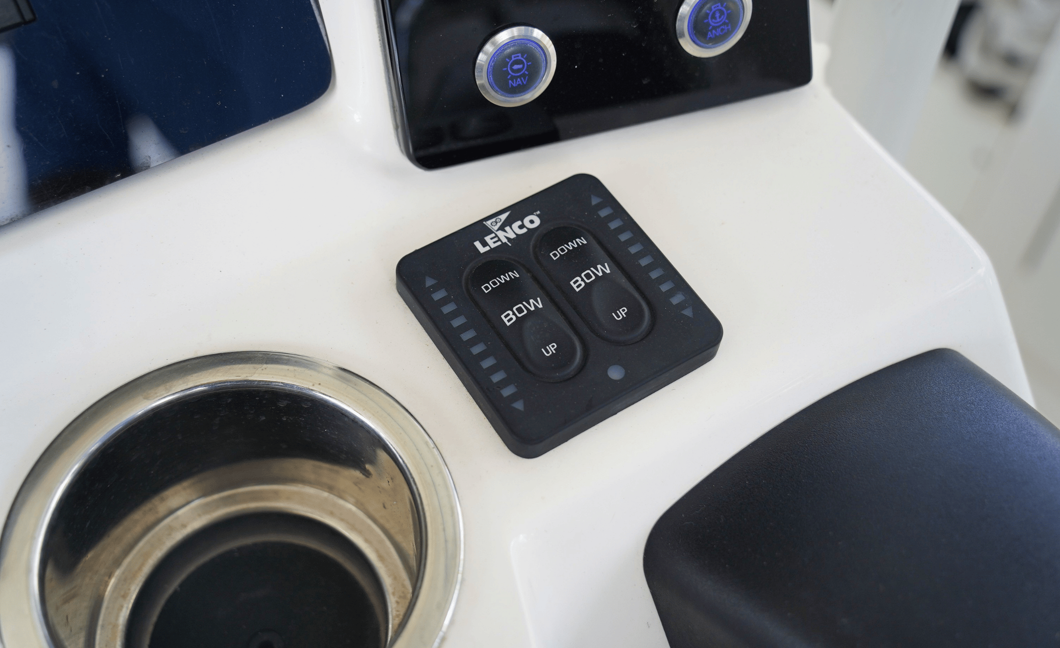 2020 ROBALO 302 - Image 22