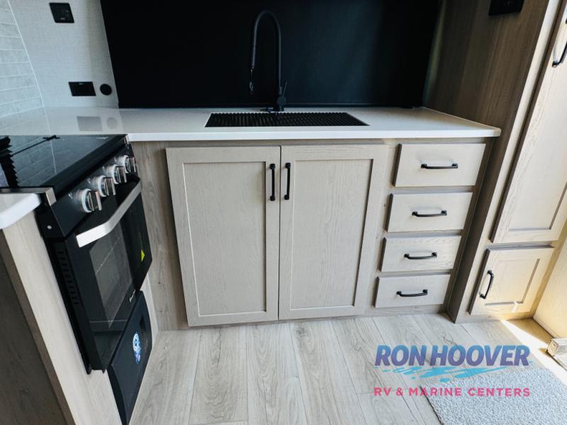 2025 FOREST RIVER 26SFK - Image 4