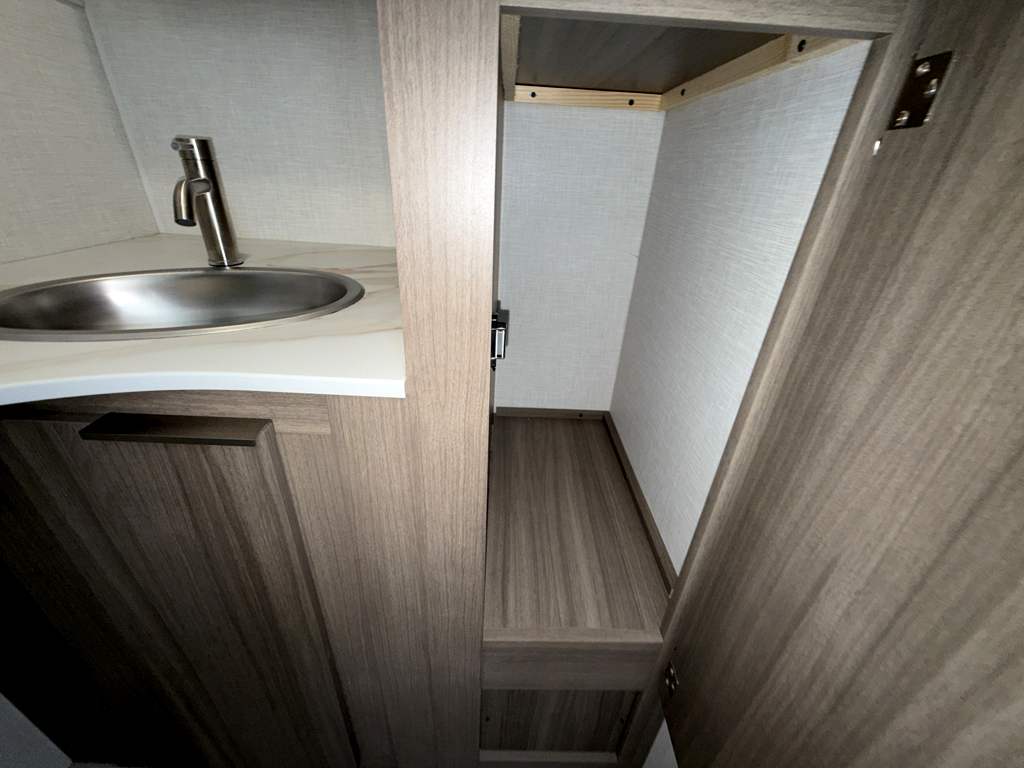 2024 VENTURE RV SONIC 190VRB - Image 28