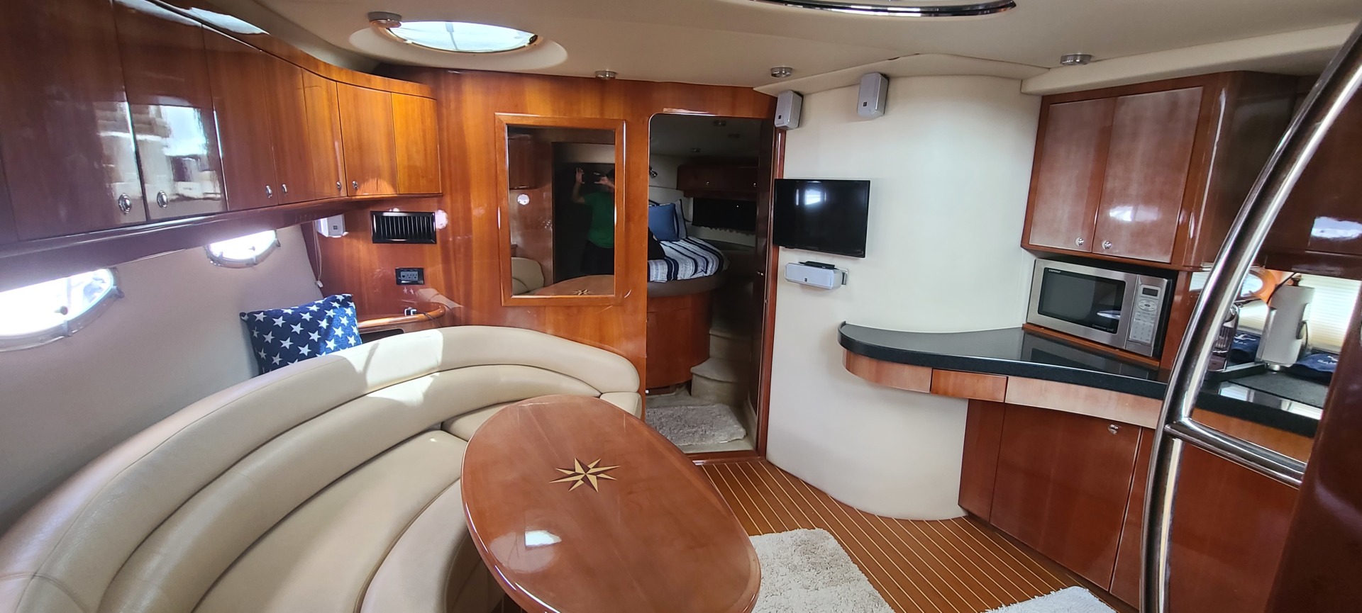 2007 Regal 4460 Commodore - Image 39
