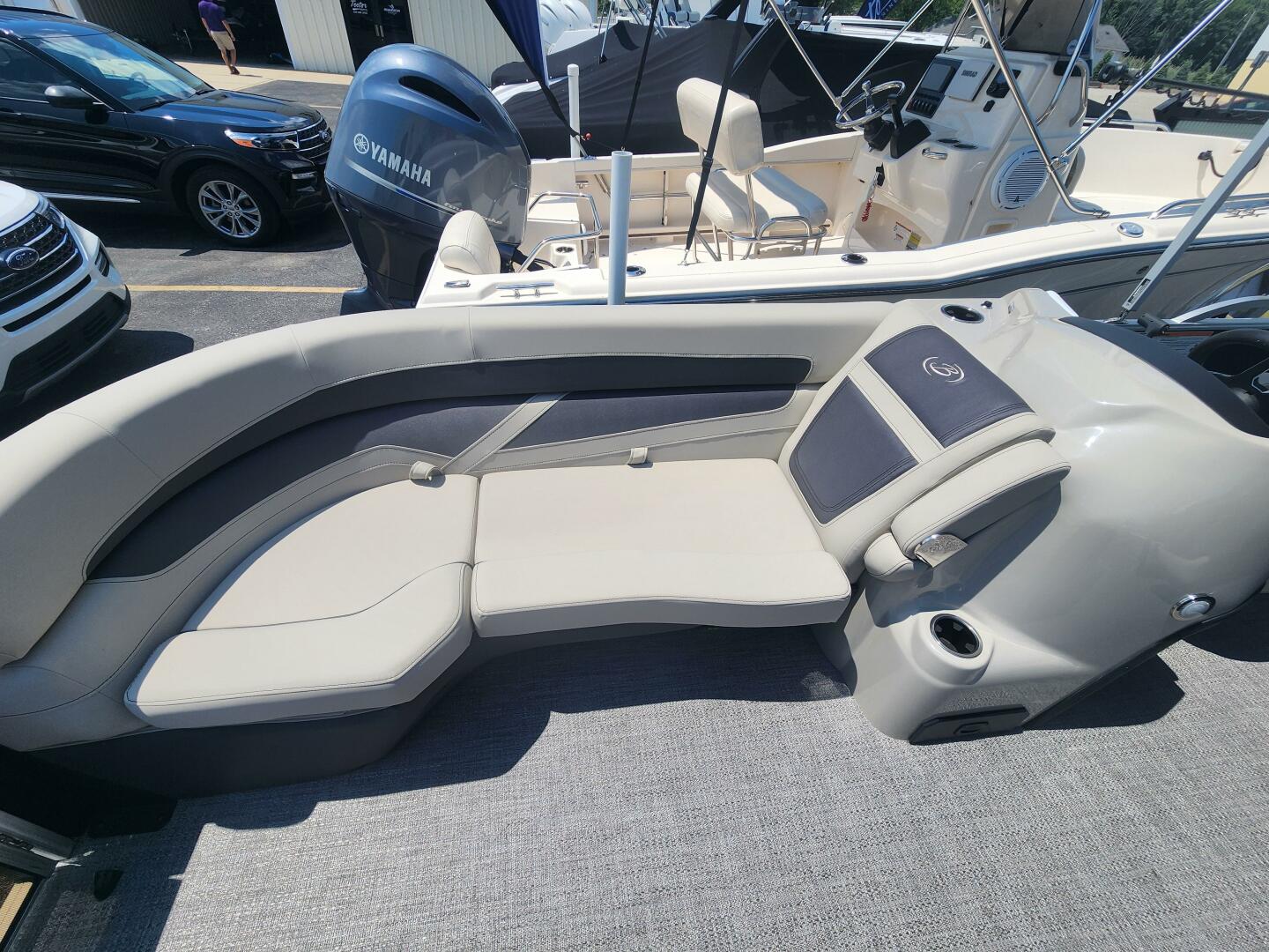 2022 Barletta 22UC - Image 6