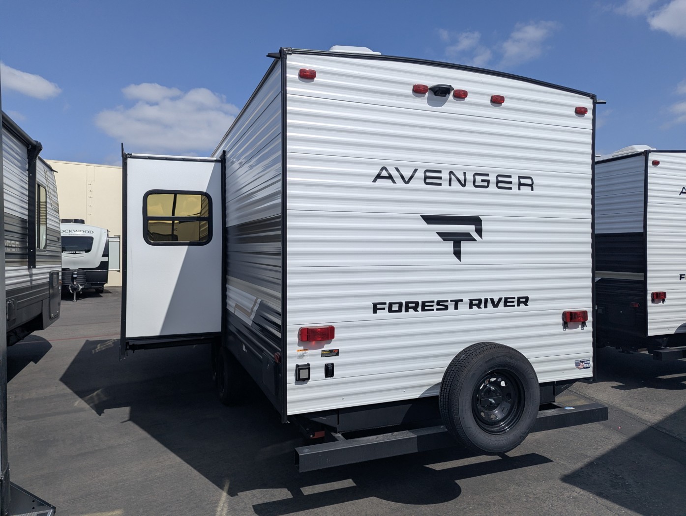 2026 Prime Time Avenger 25MKO - Image 4
