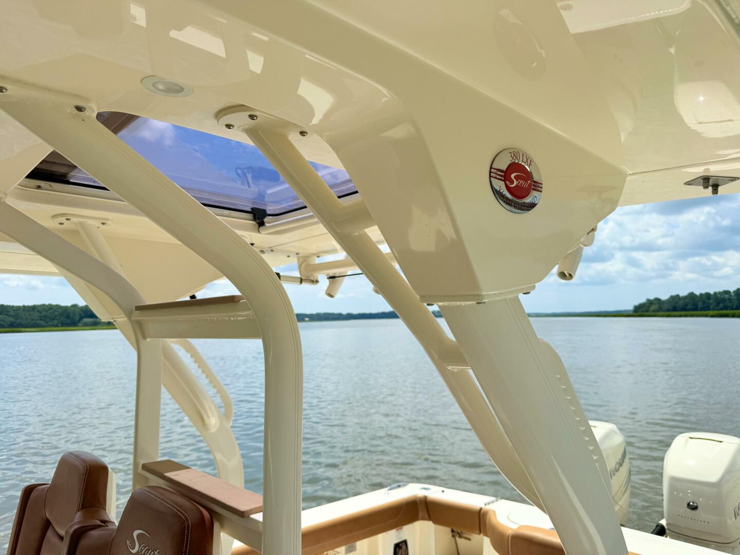 2020 Scout 380 LXF - Image 24
