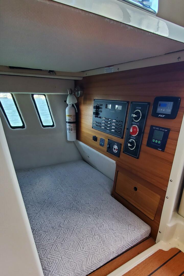 2024 Ranger Tugs R-27 LE - Image 22