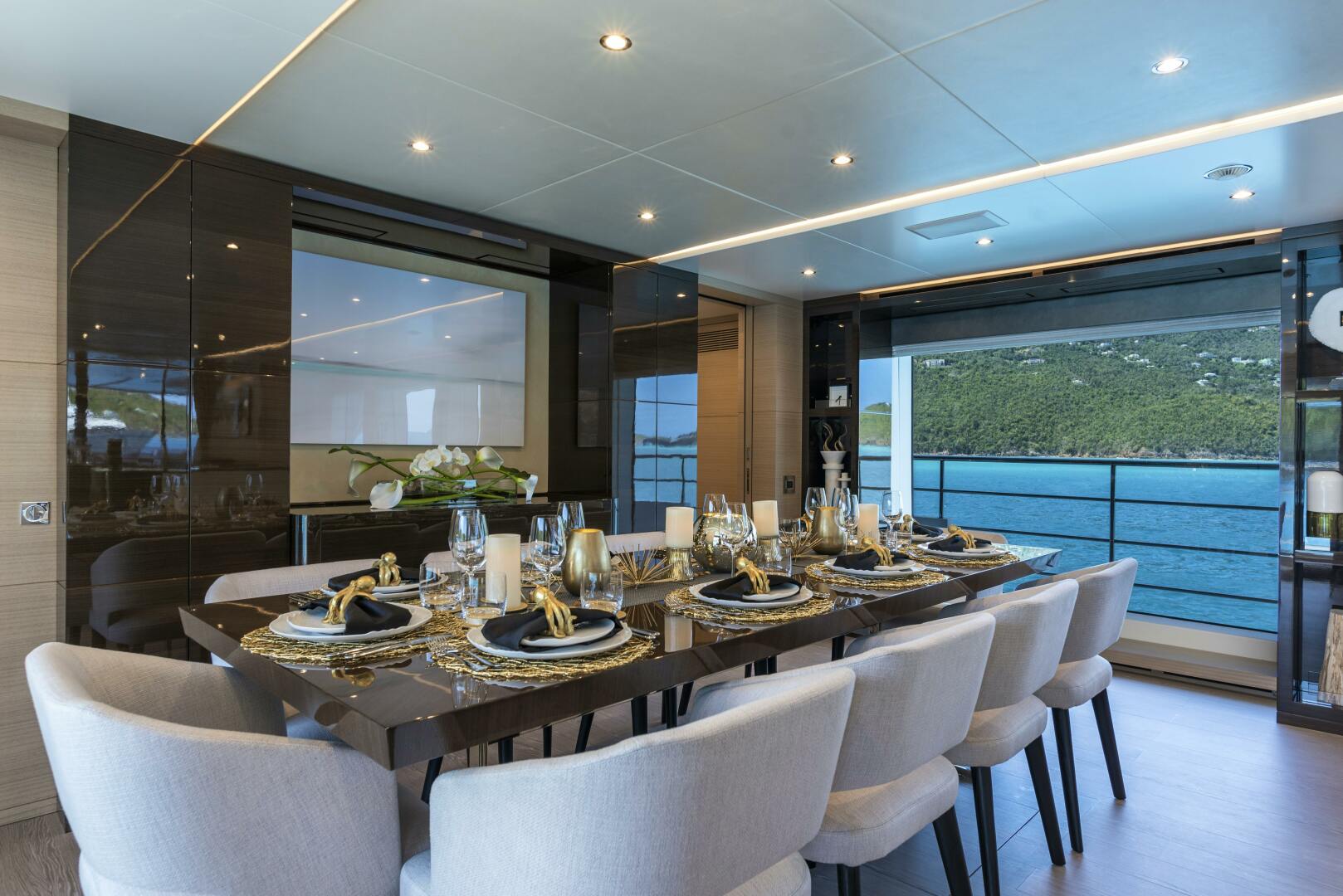 2018 Benetti Benetti Classic Supreme 132 - Image 13