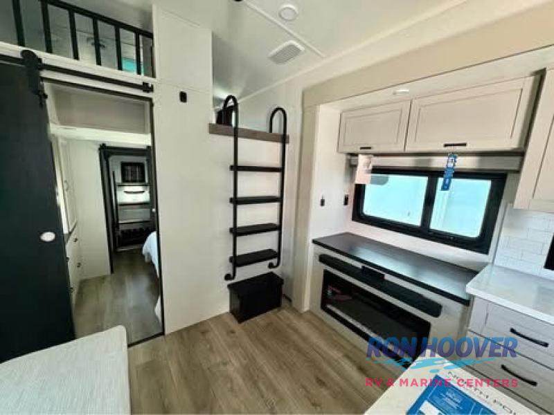 2026 JAYCO NORTHPOINT 390CKDS - Image 2