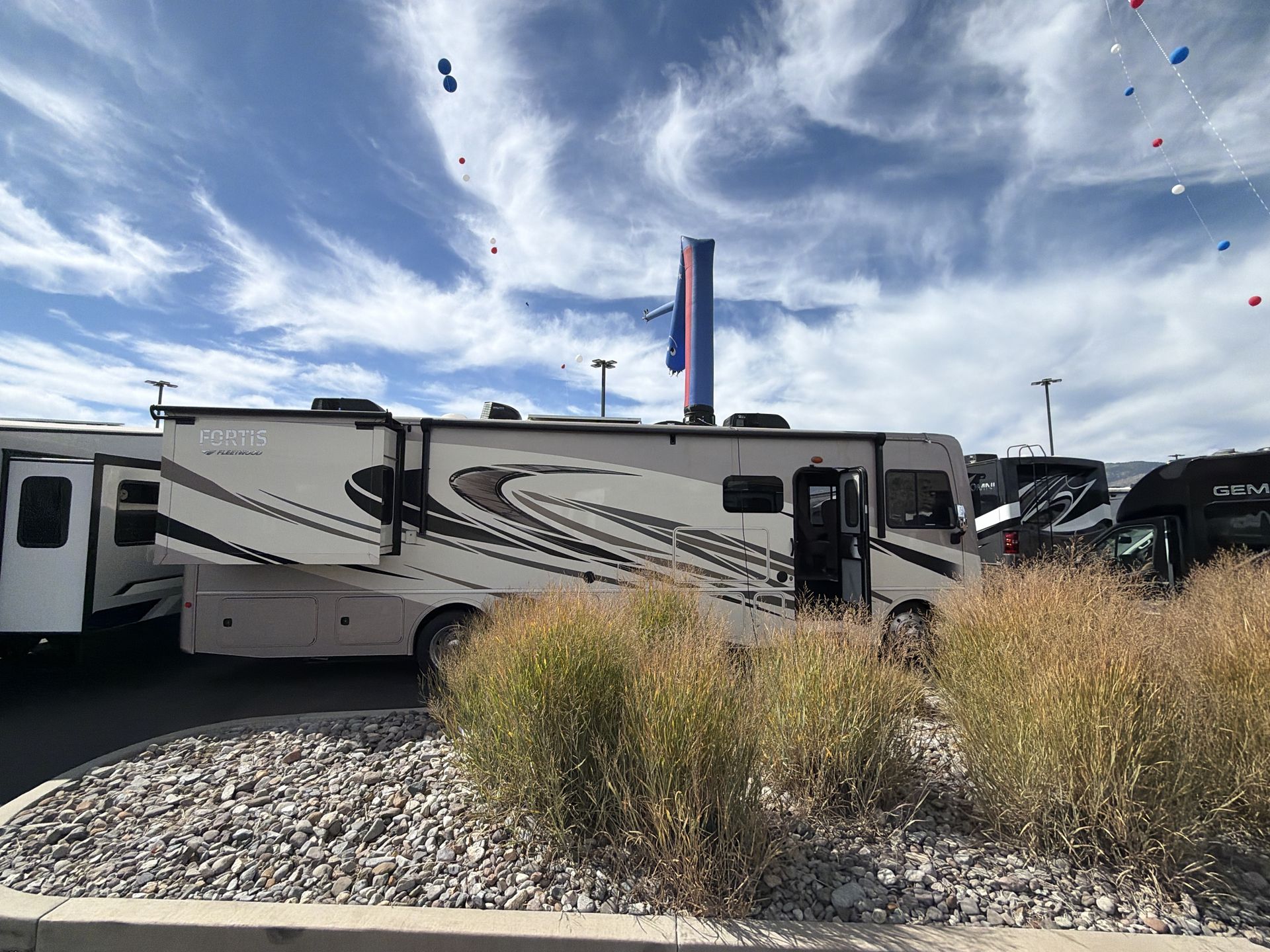 2022 Fleetwood Fortis 34MB - Image 9