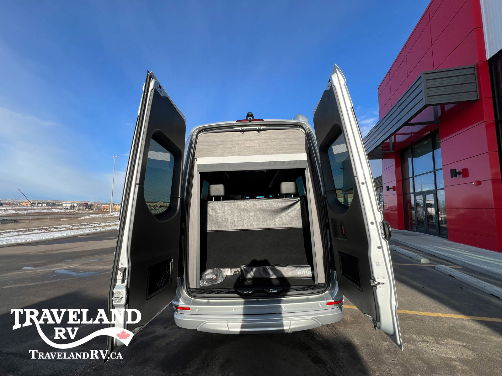 2023 AIRSTREAM INTERSTATE 24GT E-1 PKG - Image 6