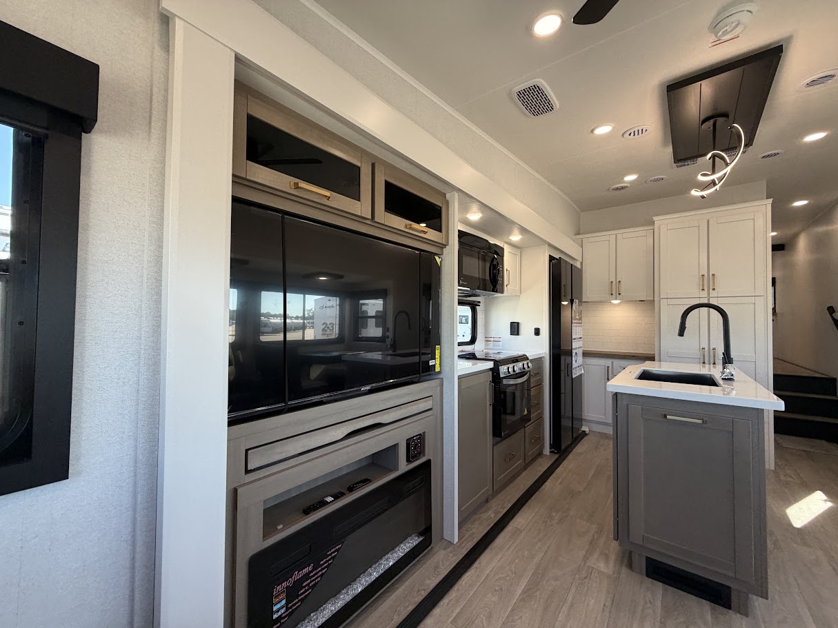 2027 JAYCO EAGLE 355MBQS - Image 11