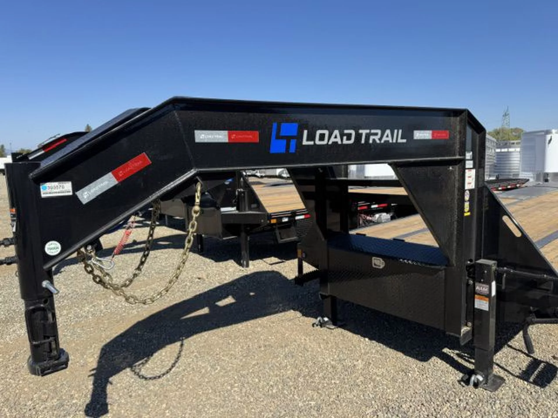 2027 LOAD TRAIL LOAD TRAIL GP302 LOW PRO GOOSENECK - Image 3
