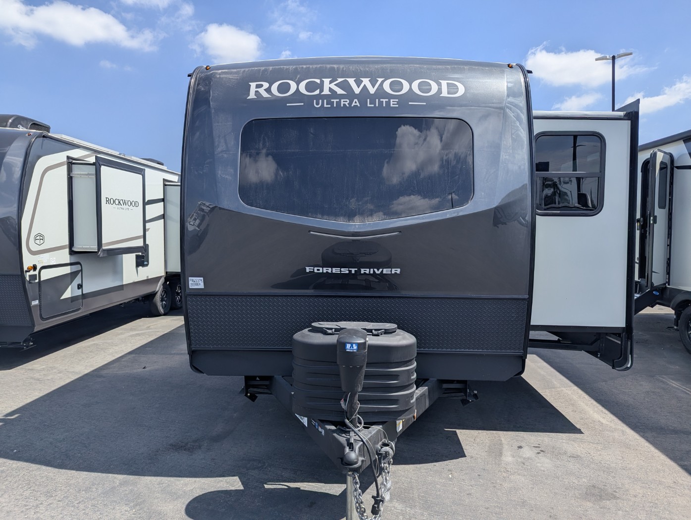 2027 Forest River Rockwood Ultra Lite 2608BS - Image 2