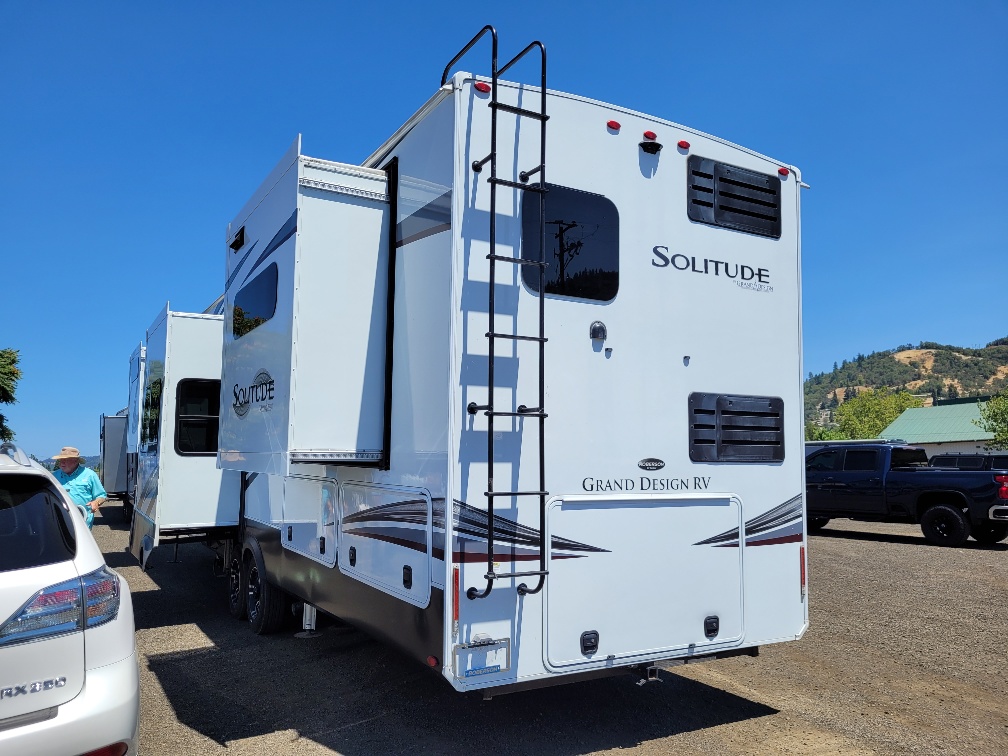2022 Grand Design Solitude 390RK - Image 4