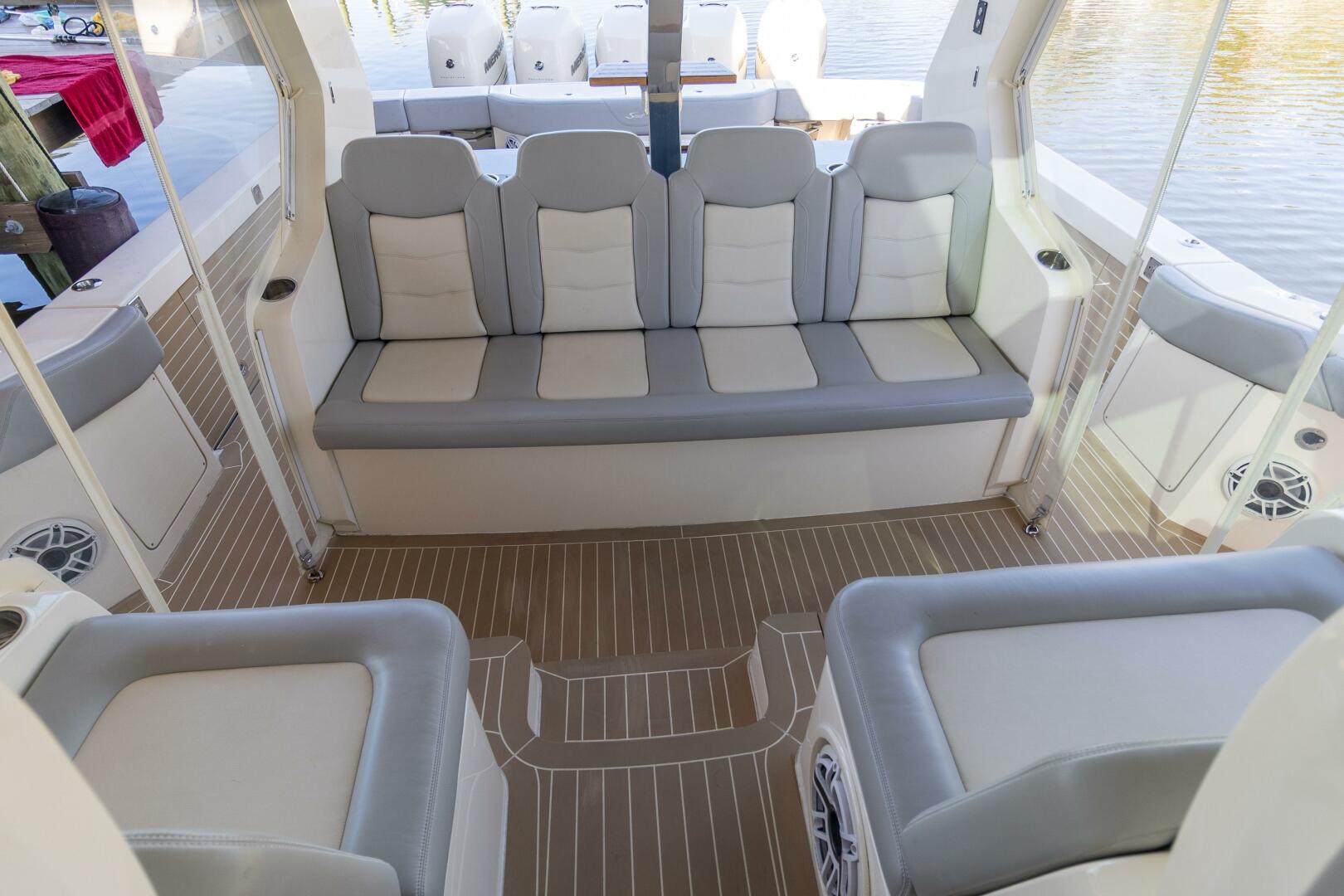 2020 Scout 530LXF - Image 21