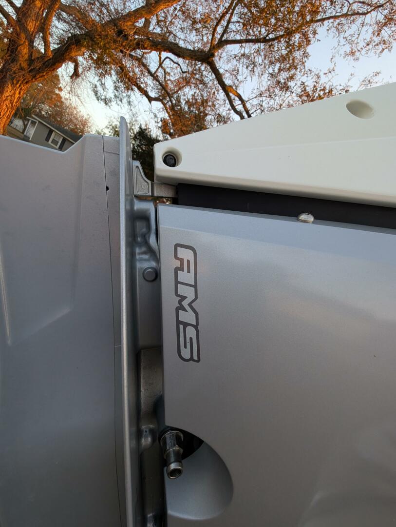 2023 Boston Whaler 240 Vantage - Image 62