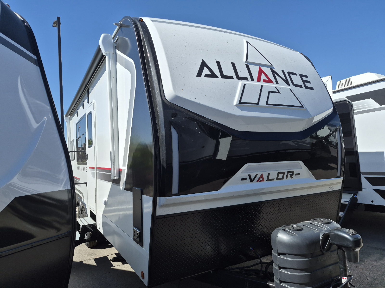 2027 Alliance RV Valor 23T15 - Image 1