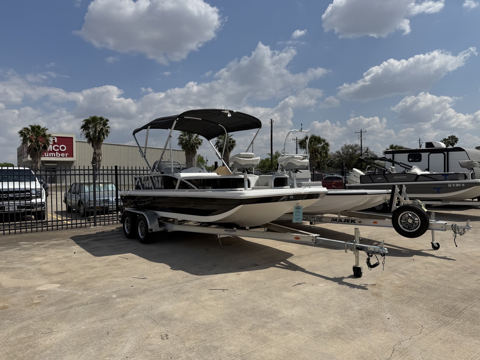 2026 HURRICANE 2026 FUNDECK 198 RE - Image 1