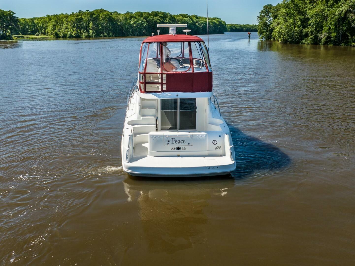 2005 Sea Ray 420 Sedan Bridge - Image 5