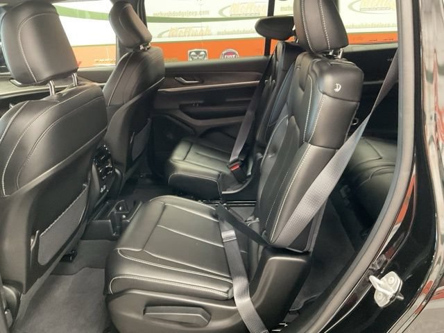 2025 Jeep Grand Cherokee L Limited 4X4 - Image 30