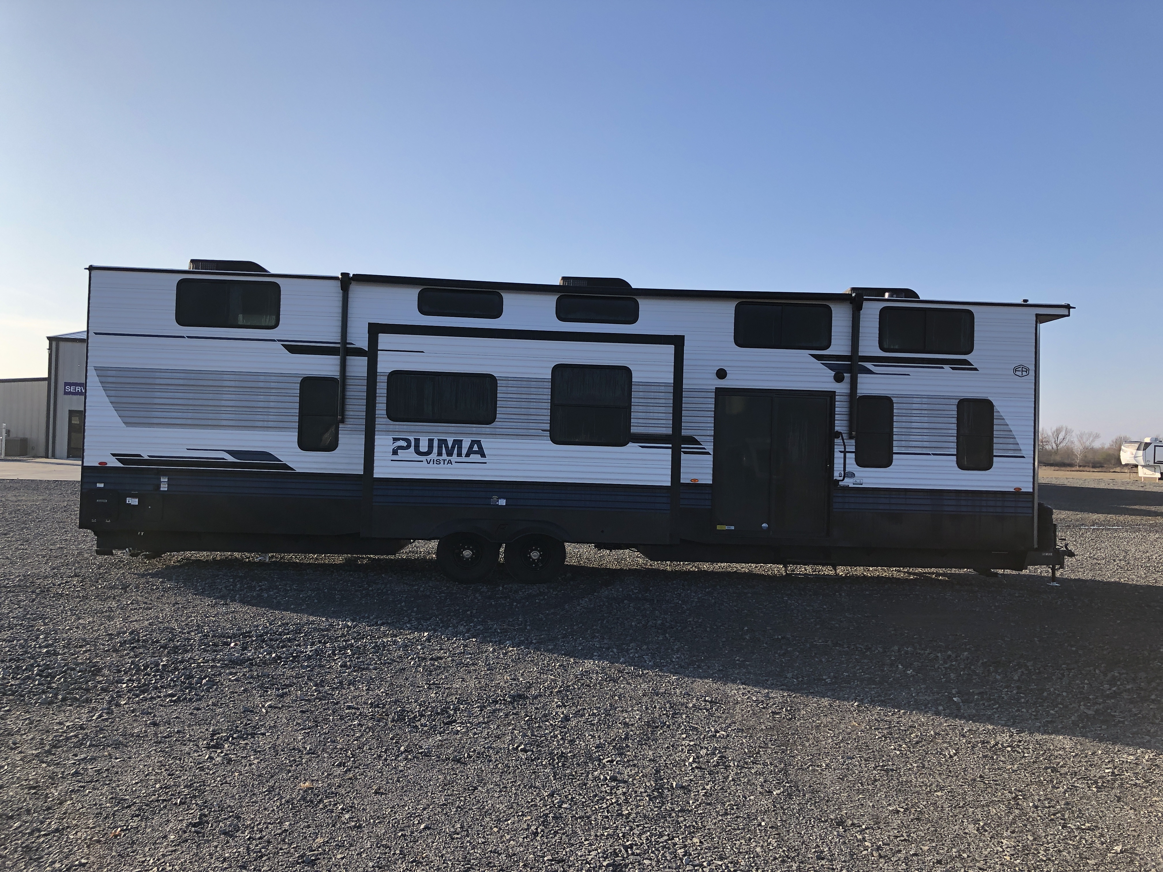 2026 Forest River Puma Vista 421LFT - Image 8