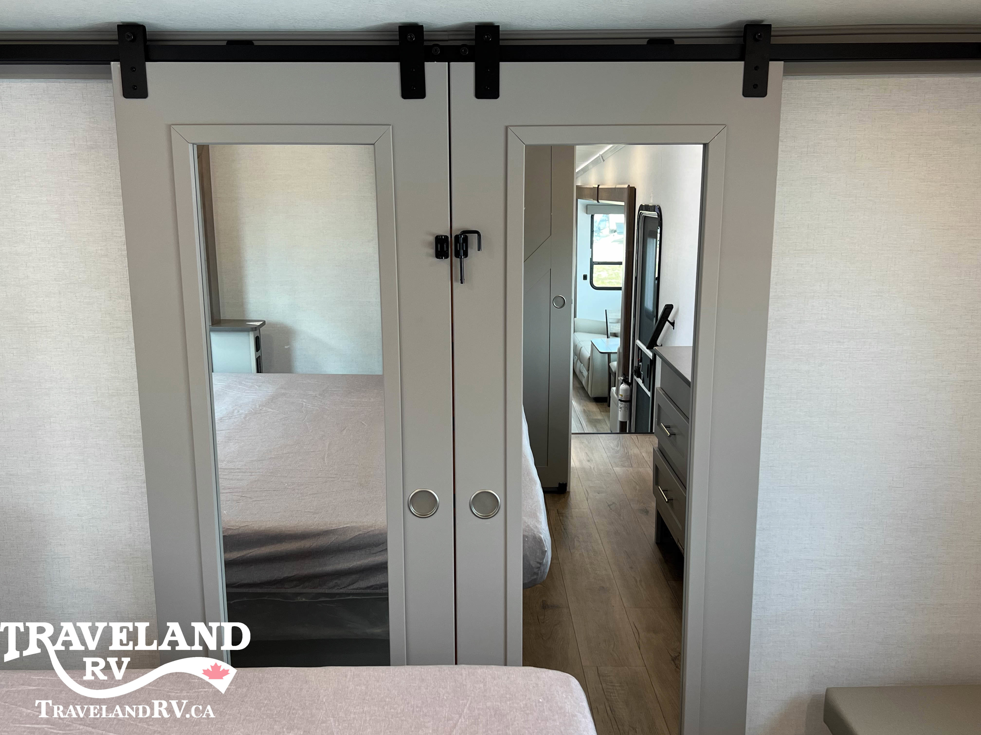 2026 Alliance RV AVENUE 32RLS - Image 29