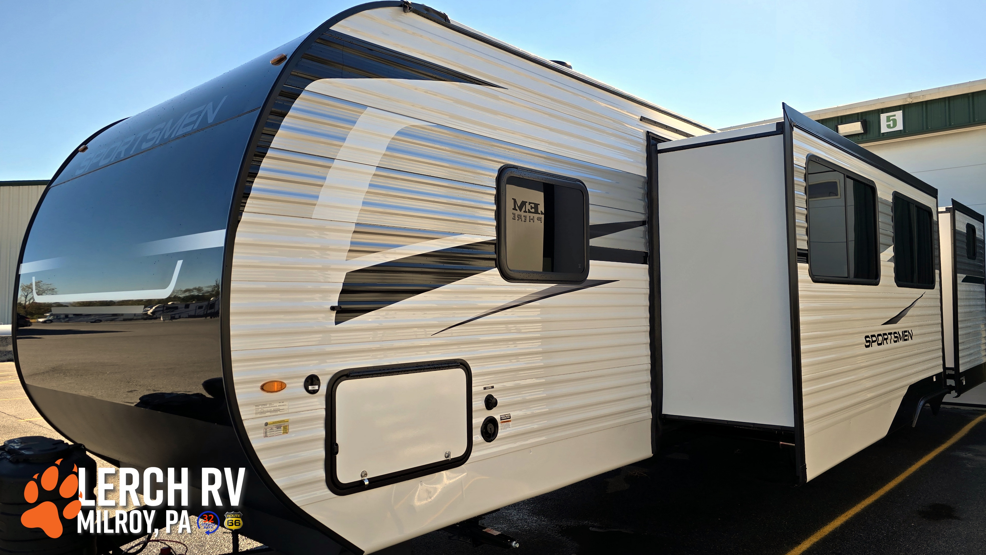 2027 KZ RV Sportsmen SE 332BHKSE - Image 4