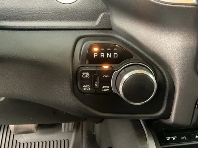 2019 Ram Ram 1500 Pickup Crew Cab Bighorn/Lone Star 4WD - Image 18